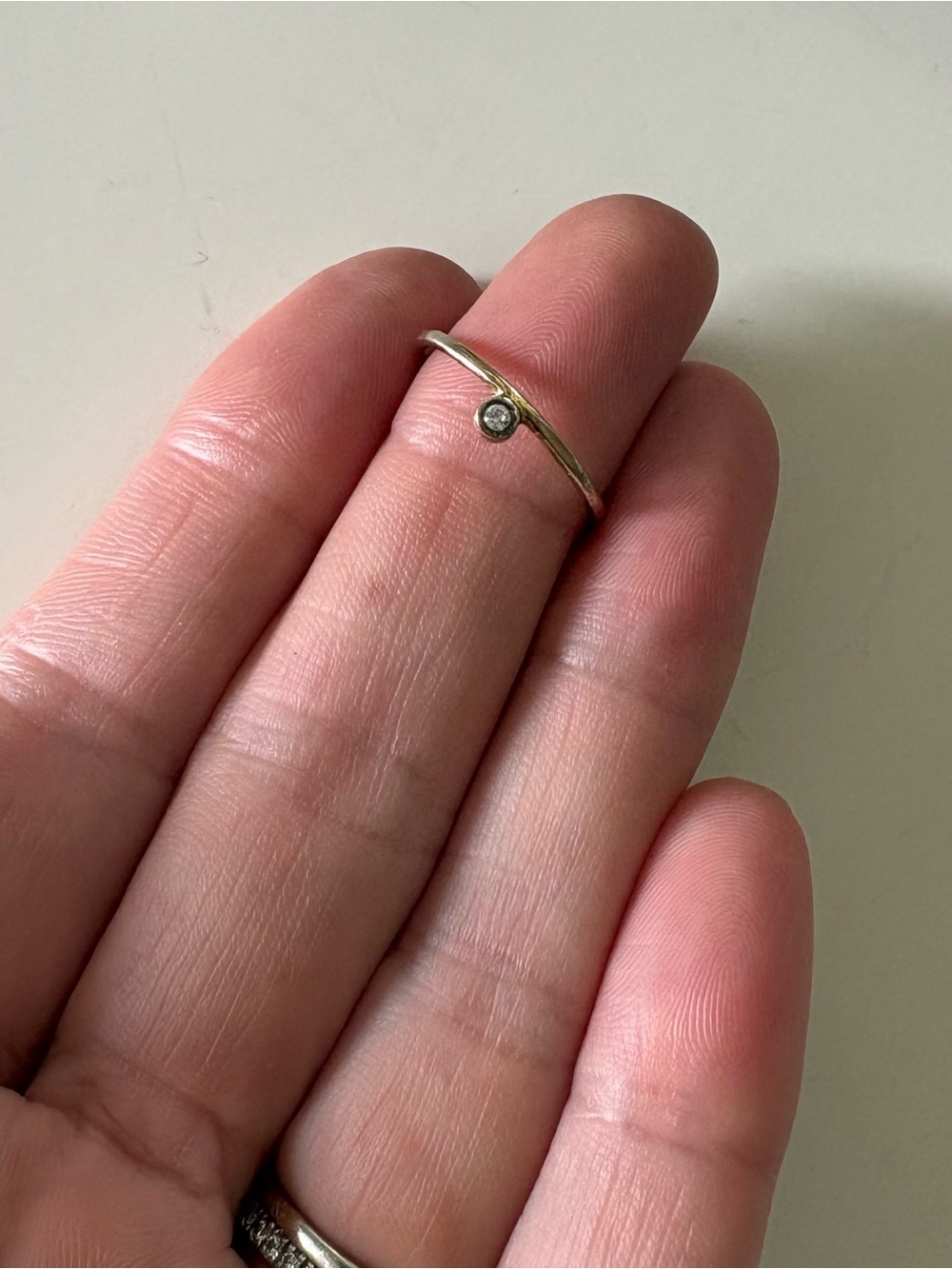 Leah Alexandra Minor Ring - SZ 8 - Picture 4 of 5